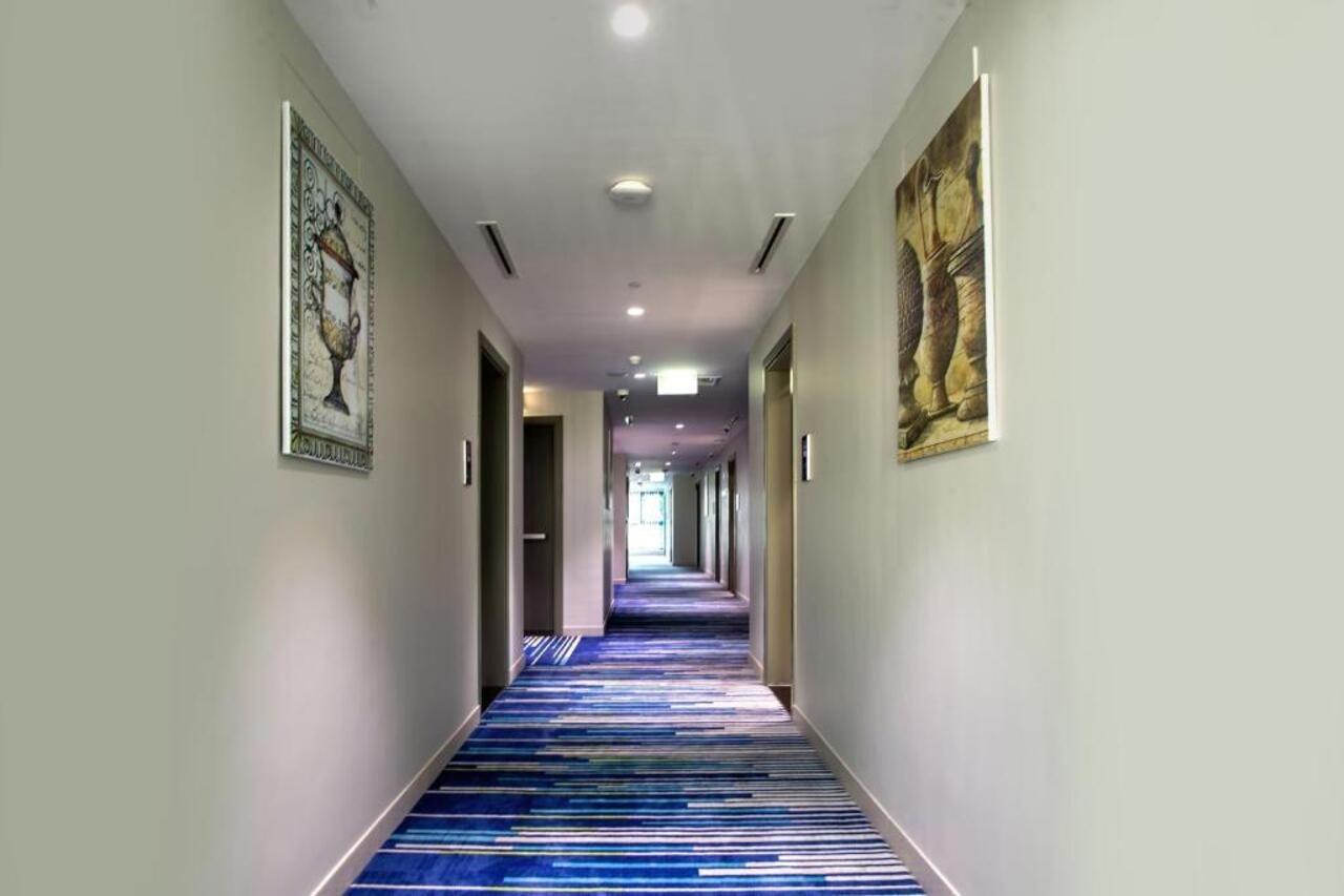 City Avenue Al Reqqa Hotel Dubai Buitenkant foto